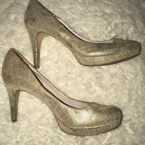 Gold Vince camuto heels